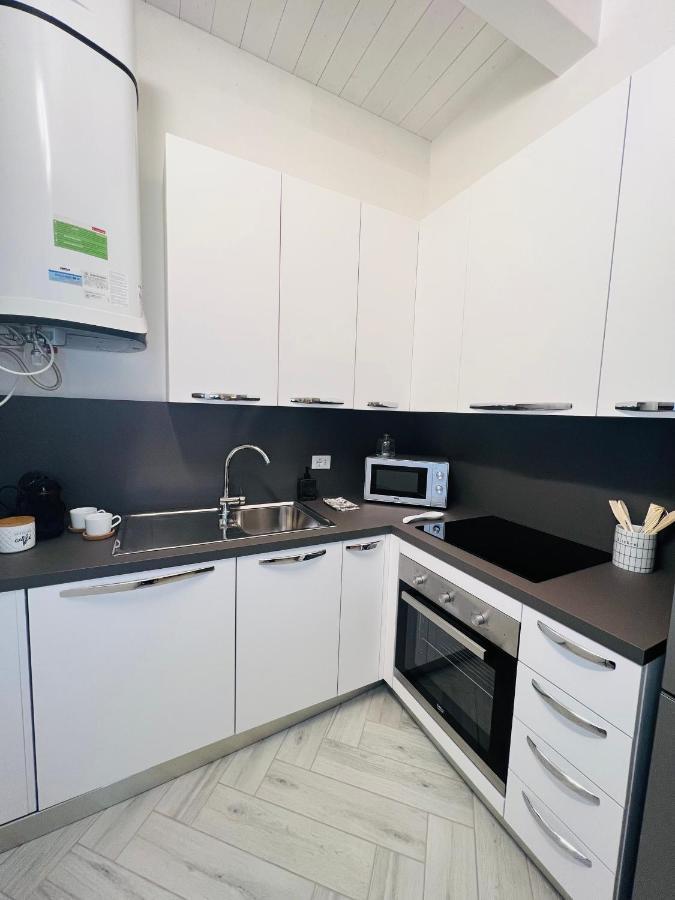 Ferrara Centro - Sabi Apt Ngoại thất bức ảnh
